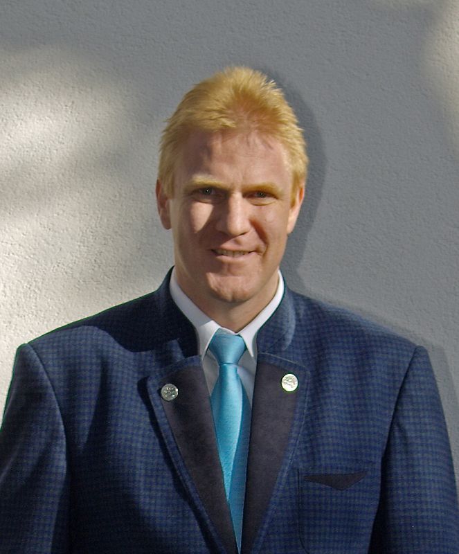 k-Hubert Grauer k-Hubert Grauer